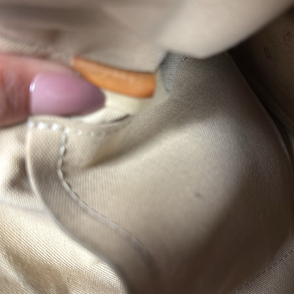 Louis Vuitton Siracusa PM - Picture 6 of 8